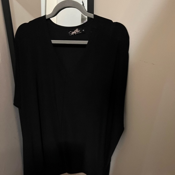 One button short unlined top - Picture 3 of 3